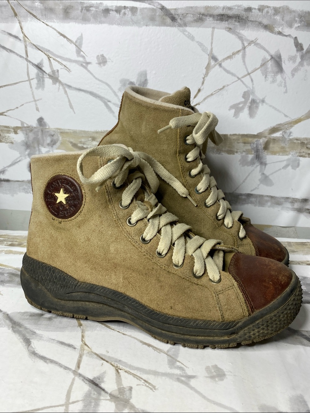 Vintage Converse All Stars Hi Top Sneakers